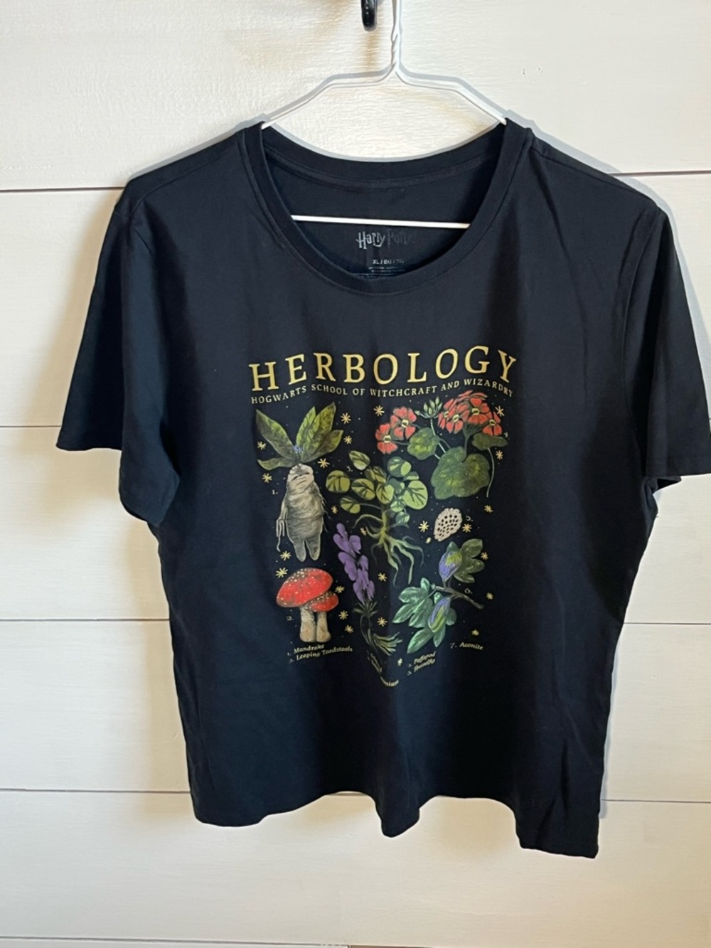 Warner Bros. Black Harry Potter Logo Crew Tee